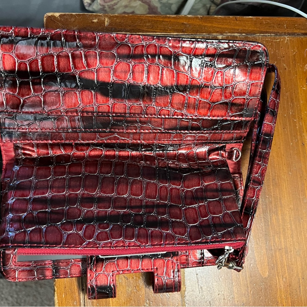 Wallet with strap - Picture 2 of 5